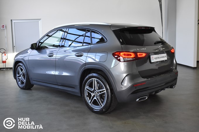 MERCEDES-BENZ GLA 220 d Automatic 4Matic Premium